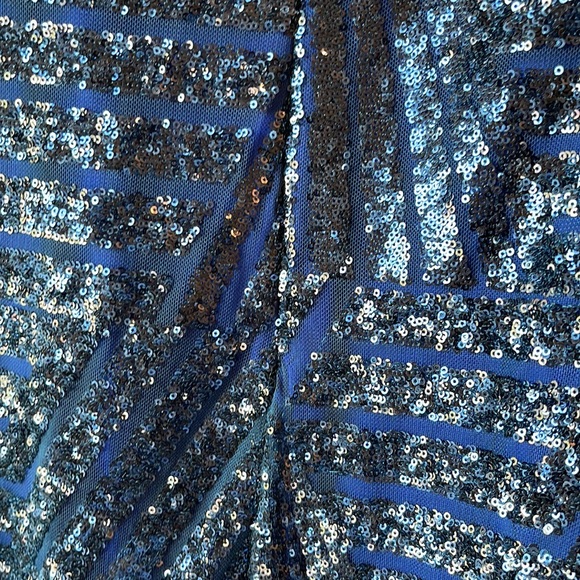 Blue Sequins Mesh Dress - Picture 10 of 11